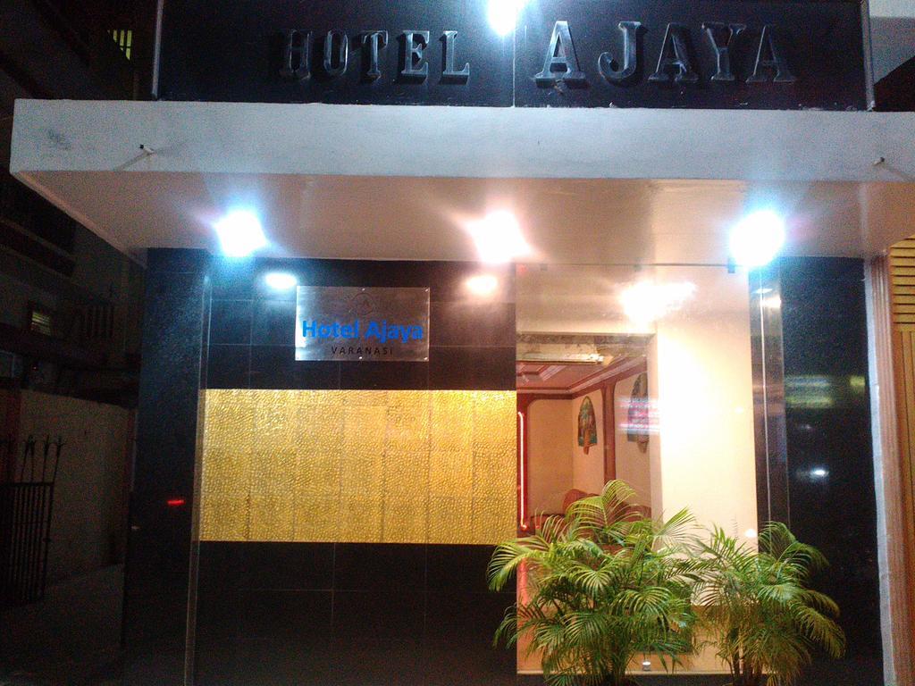 Hotel Ajaya Varanasi Eksteriør billede