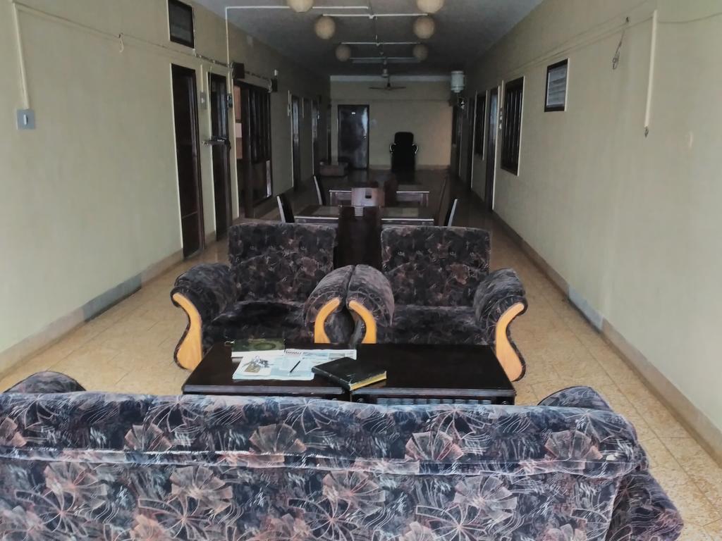 Hotel Ajaya Varanasi Eksteriør billede